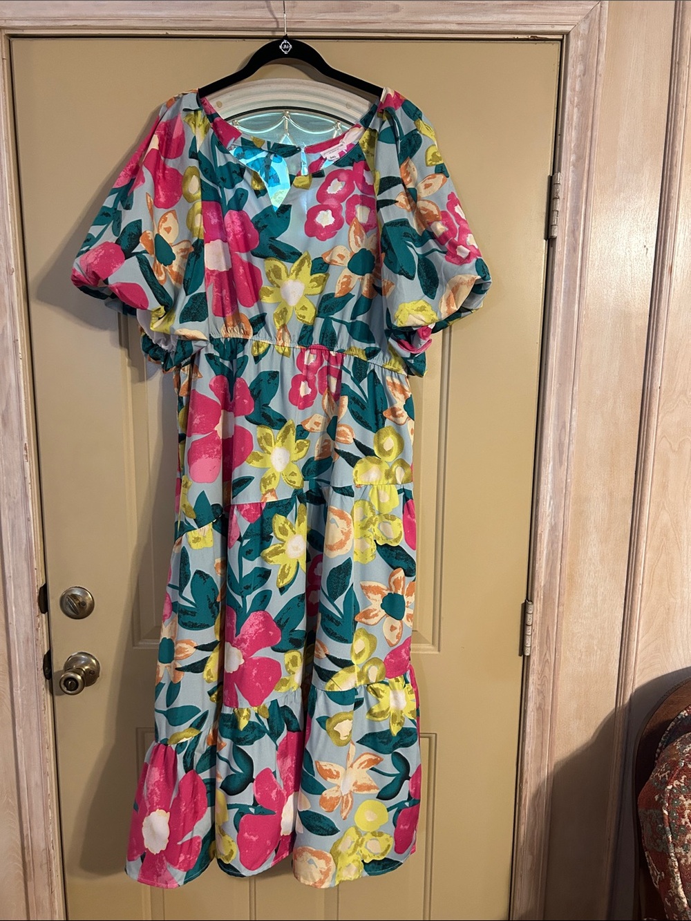 Floral Puff-Sleeve Maxi Dress in Teal & Pink